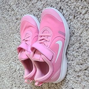 Girls pink Nike sneakers